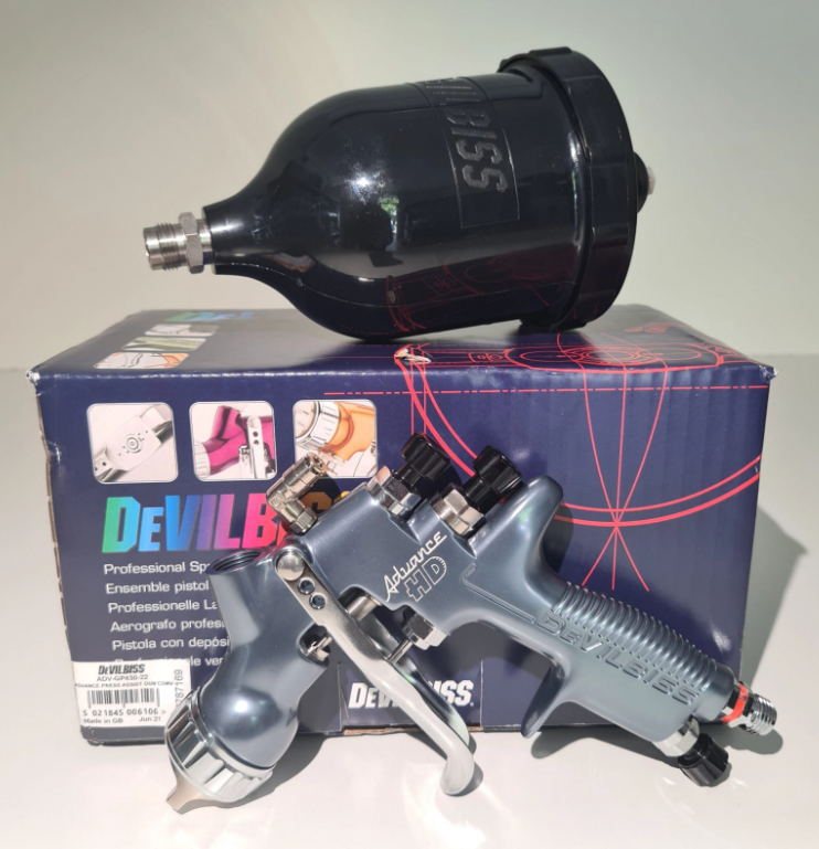 Pistol de vopsit DE VILBISS Advance HD Conventional ADV-GP430-16, consum aer 339 l/min, cana sus presurizata 600 ml, duza 1.6 mm